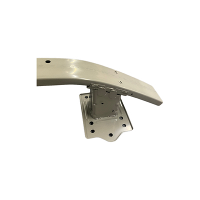 2022 BYD Seal Auto Parts Frente y trasero parachoques marco de hierro OEM NO EB-8400010/77